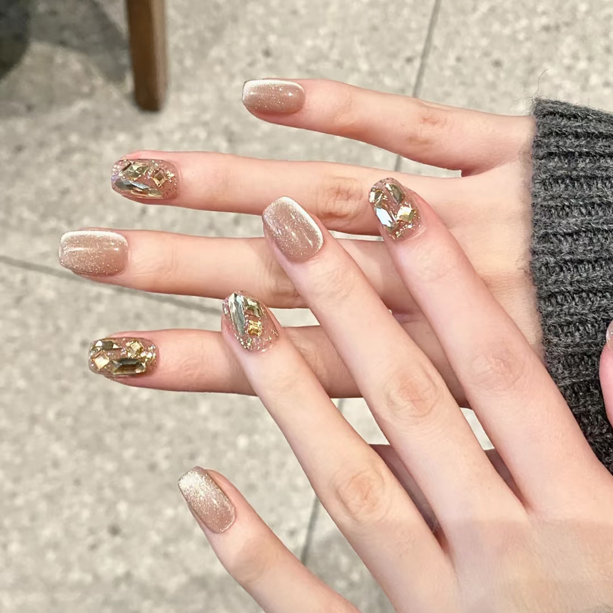 Nail Art Oval - 24Pcs Cat's Eye Handmade Fake Nails