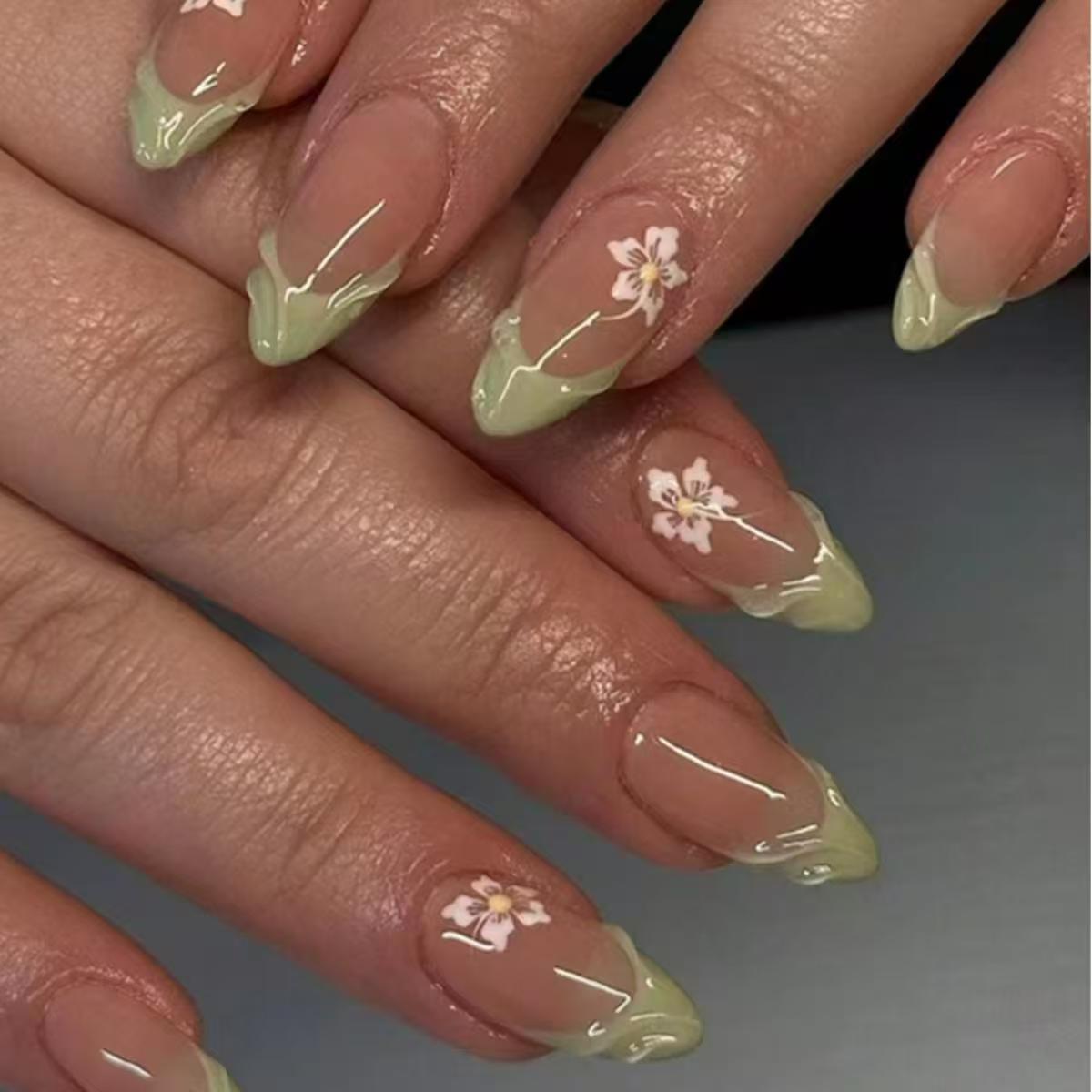24pcs Simple Green French Fake - Nail Art Oval recension och pris